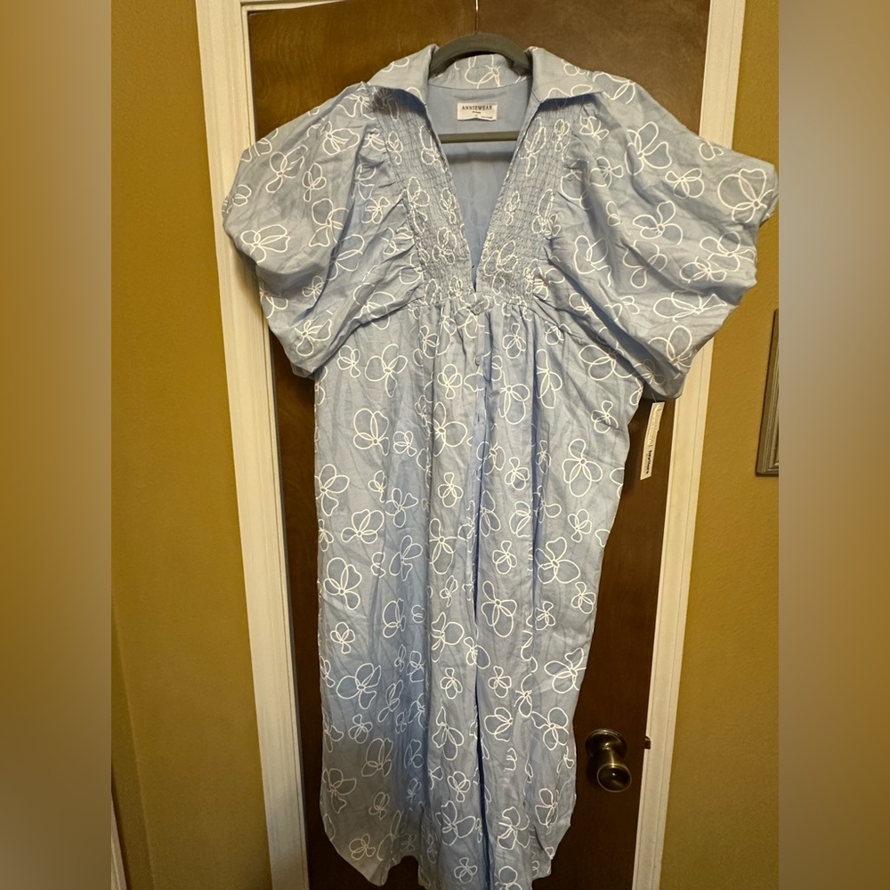 Anniewear flowy blue dress